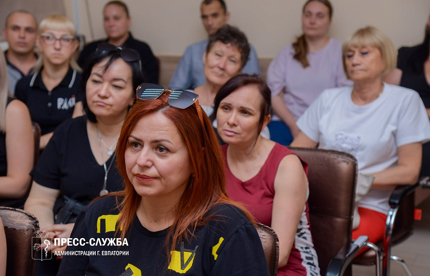 В Евпатории чествовали работников торговли